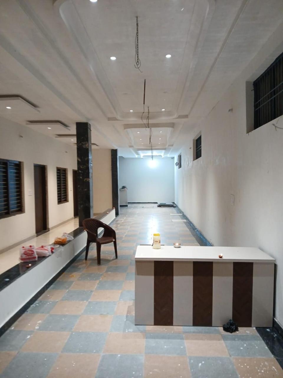 Hotel Jaipur In, Jatipura Parikrama Marg Near Mukharvind Temple Govardhan Eksteriør bilde