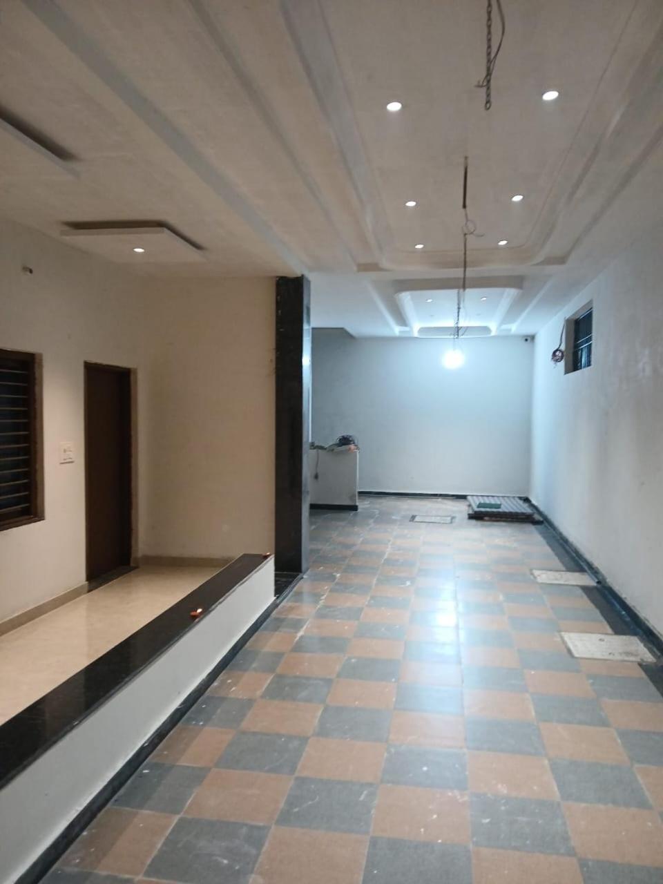 Hotel Jaipur In, Jatipura Parikrama Marg Near Mukharvind Temple Govardhan Eksteriør bilde